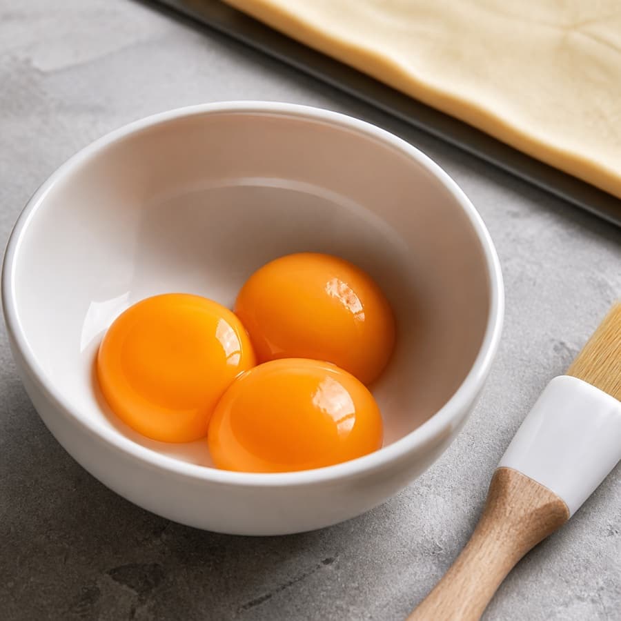 egg yolks (kuning telur) for Beef Wellington