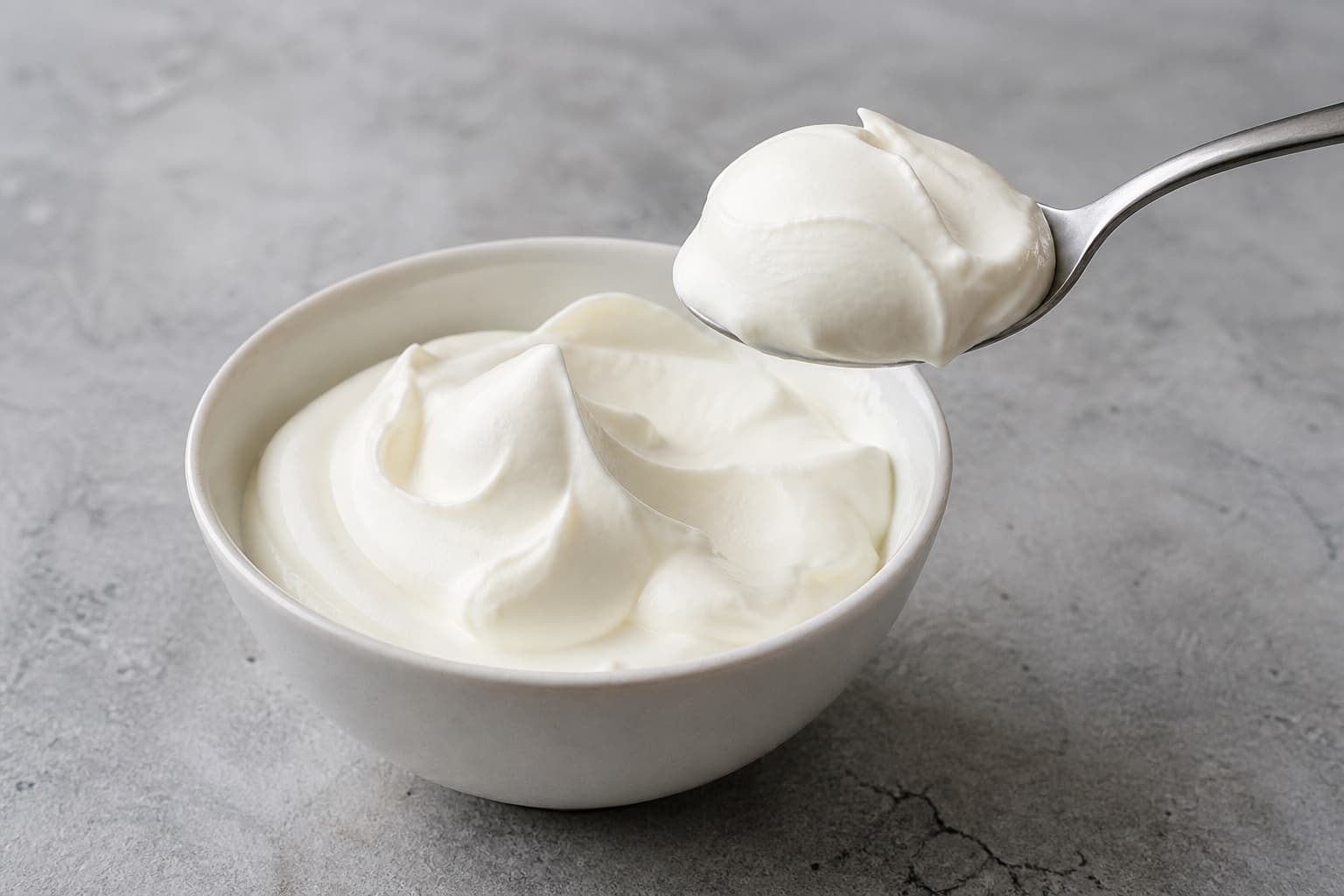 full-fat cultured sour cream (sour cream full-fat) for Ultra-Crispy Smashed Potatoes