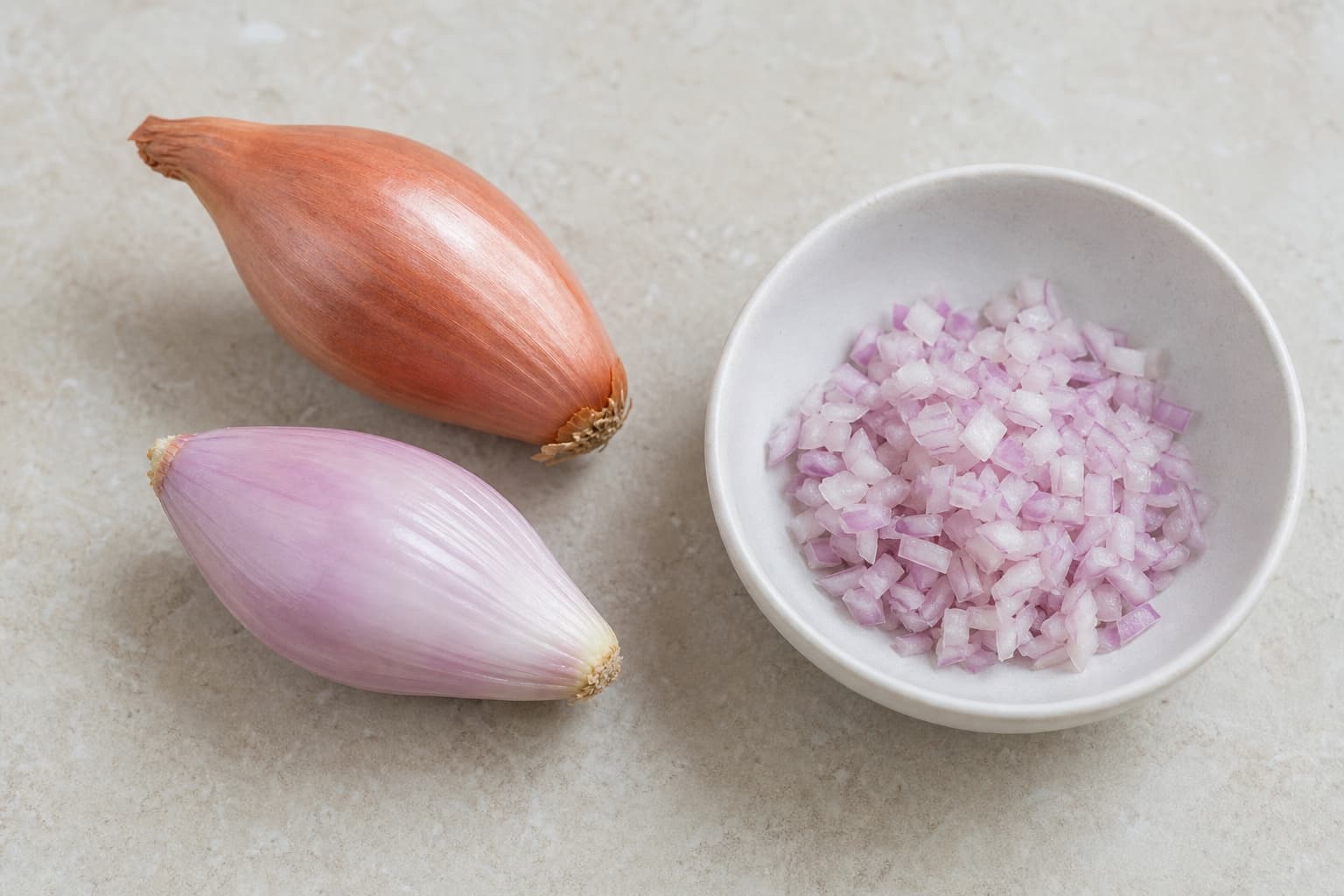 eschalot or French shallot (bawang merah besar atau shallot) for Bistro Steak & Eggs with Shallot Jus