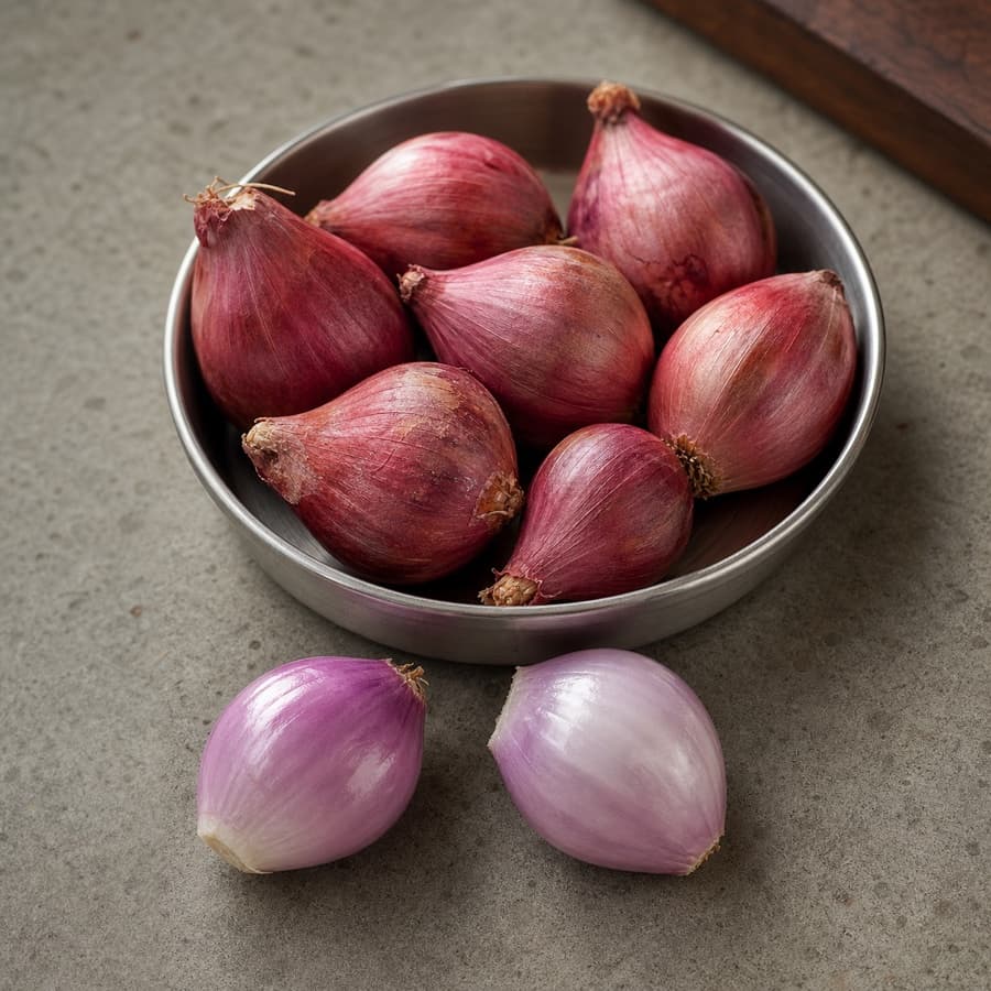 shallots (bawang merah) for Iga Sapi Goreng Madu