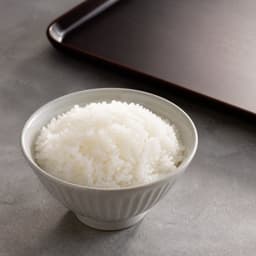 cooked Japanese short-grain rice, optional (nasi Jepang berbulir pendek matang, opsional), 600 g for Japanese Pork Tonkatsu