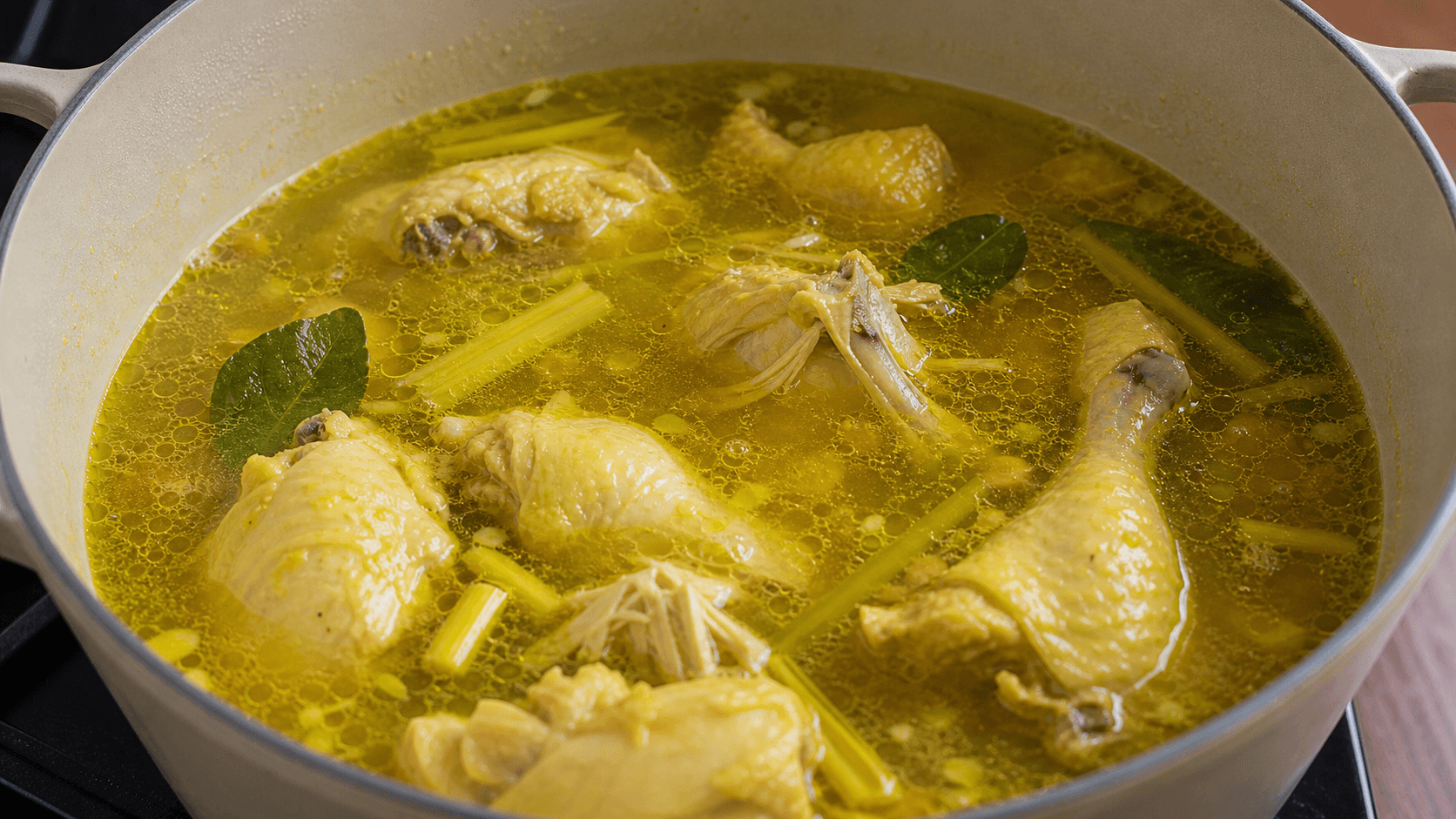 Soto Ayam, stage 2: Build broth